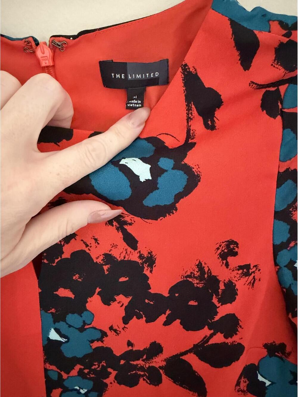 M the Limited vibrant dress, zip back, midi - Picture 3 of 8